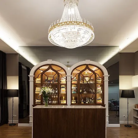 Otel B The Guest Downtown