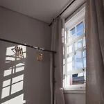 Отель B The Guest Downtown 3*