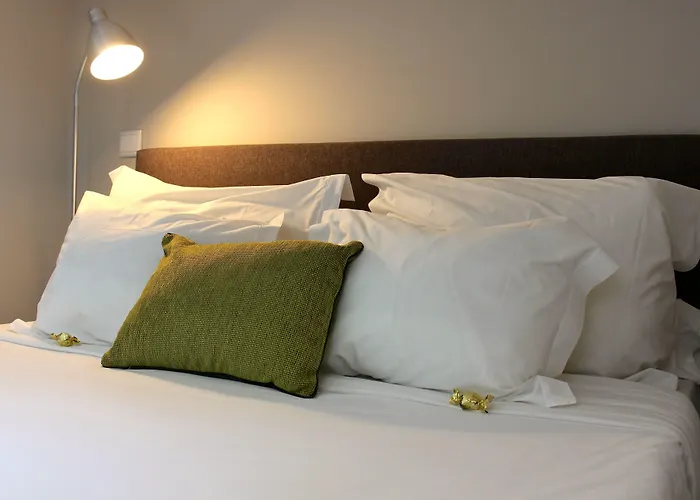 B The Guest Downtown Hotell Oporto