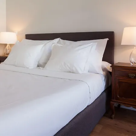 B闹市区客人酒店 酒店