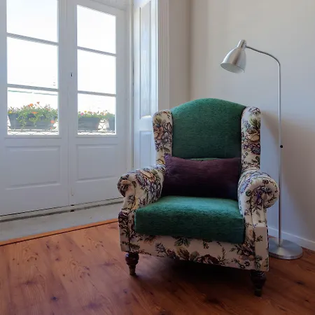 B闹市区客人酒店 3*