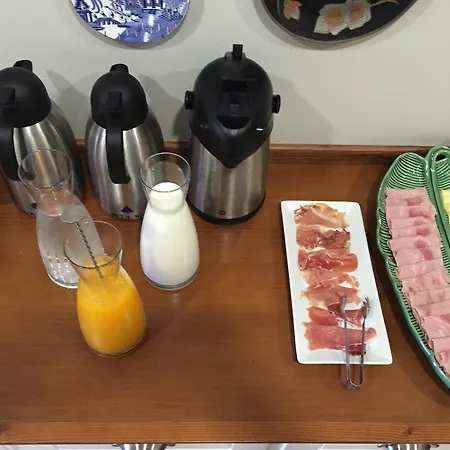 B闹市区客人酒店 波尔图