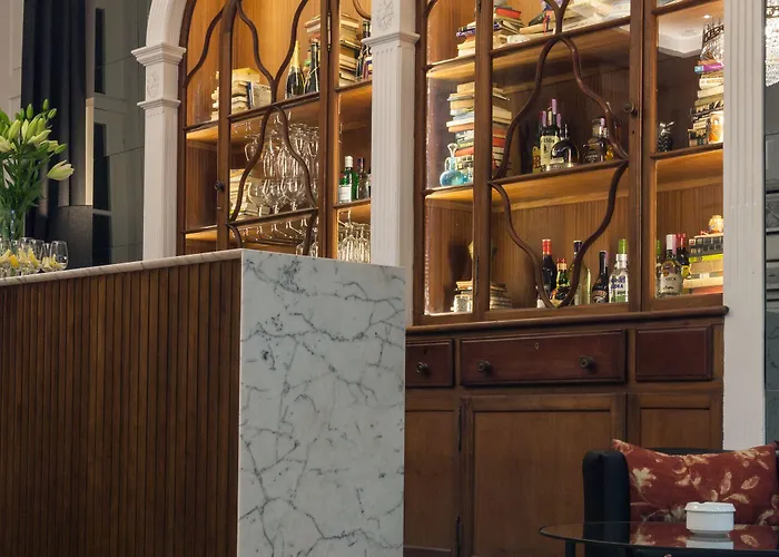 Ξενοδοχείο B The Guest Downtown